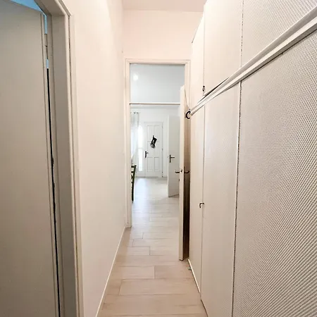 Centrale, A Pochi Passi Dalla - Greta Τζεσόλο Λίντο